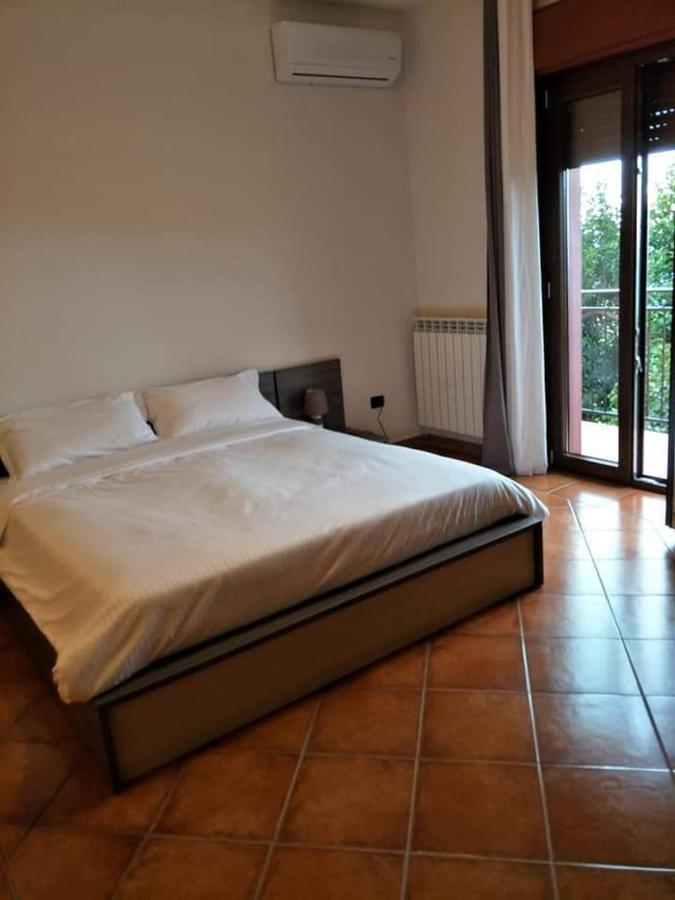 B&B Benjamas Bisacquino Esterno foto