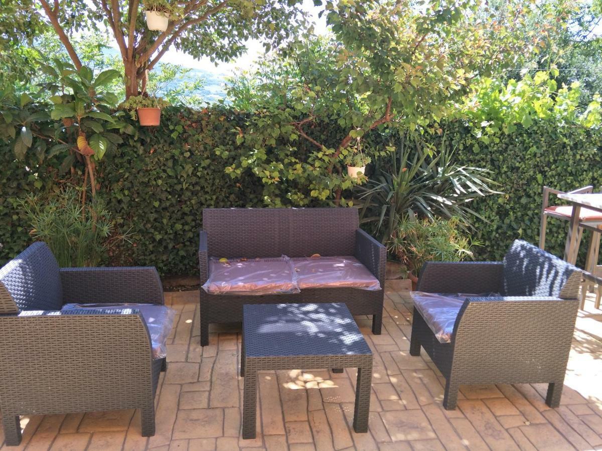 B&B Benjamas Bisacquino Esterno foto