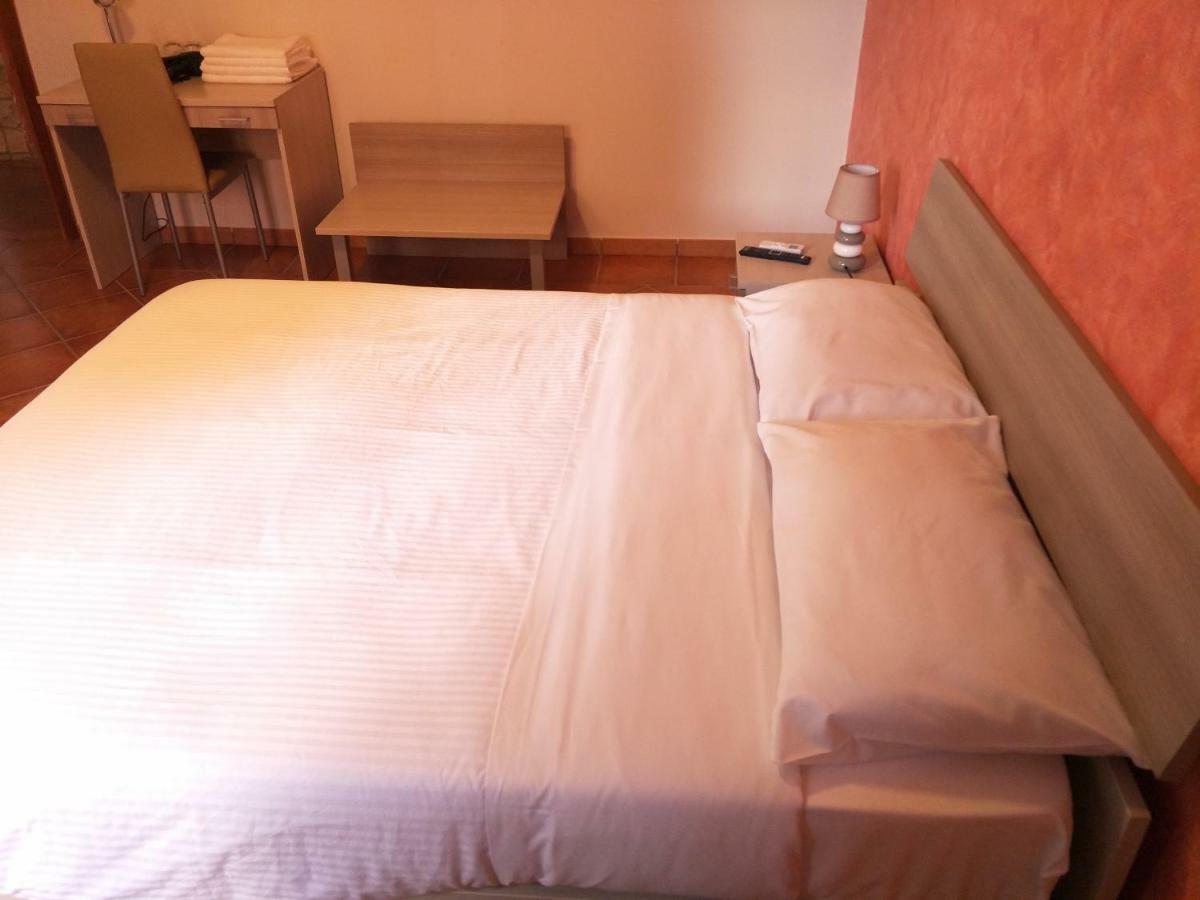B&B Benjamas Bisacquino Esterno foto